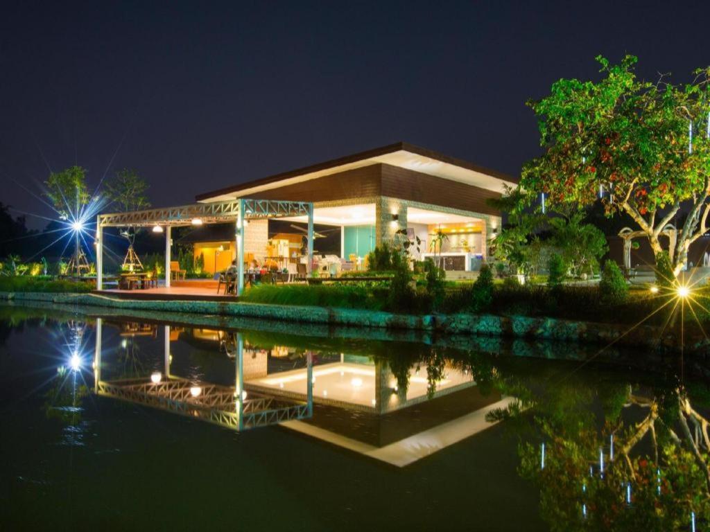 Bua Tara Resort Nong Prue Eksteriør bilde