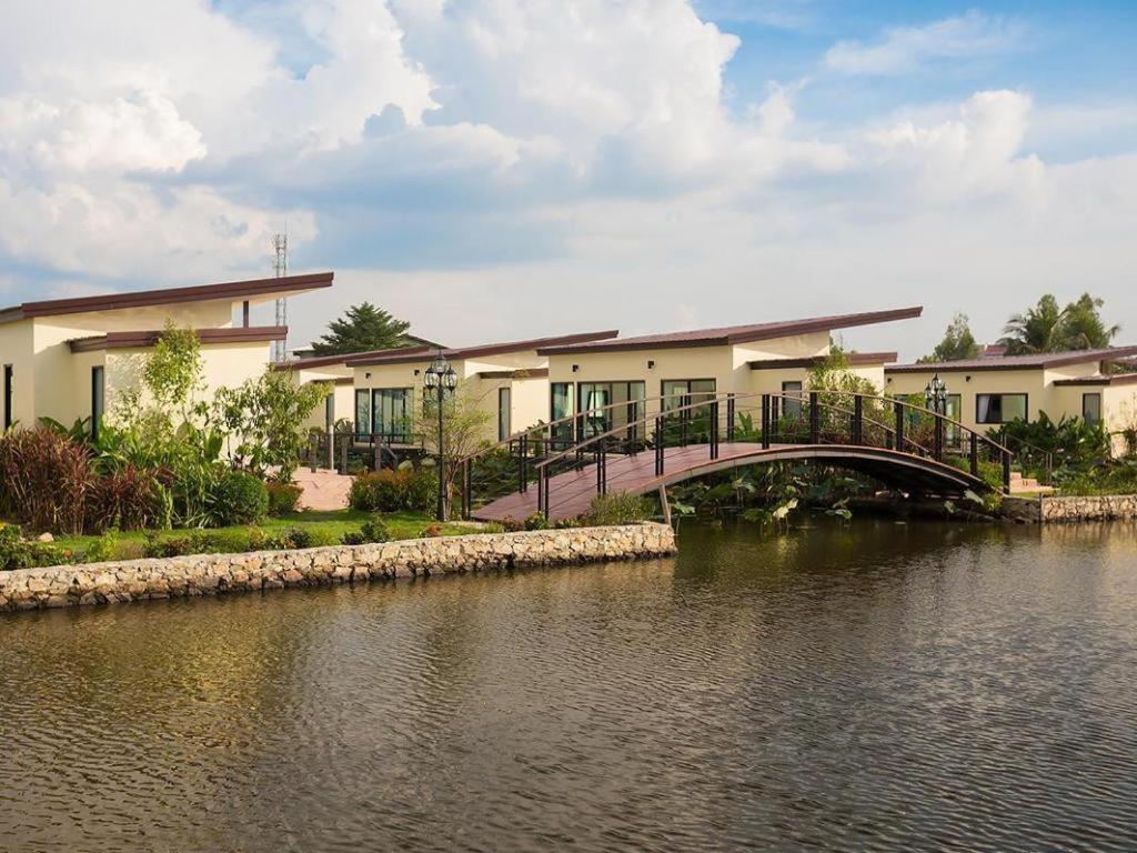 Bua Tara Resort Nong Prue Eksteriør bilde