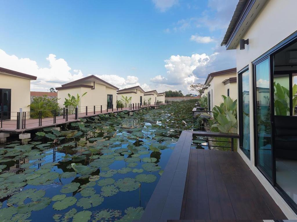 Bua Tara Resort Nong Prue Eksteriør bilde