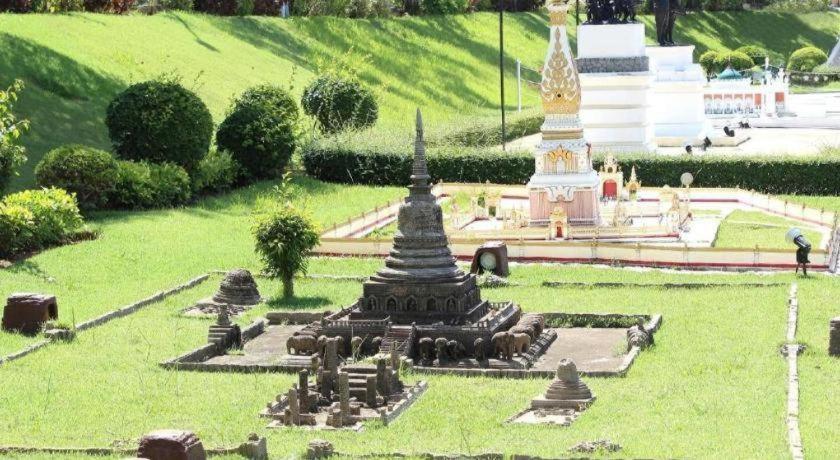 Bua Tara Resort Nong Prue Eksteriør bilde